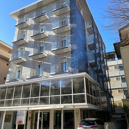 Hotel Vernel Rimini Ngoại thất bức ảnh