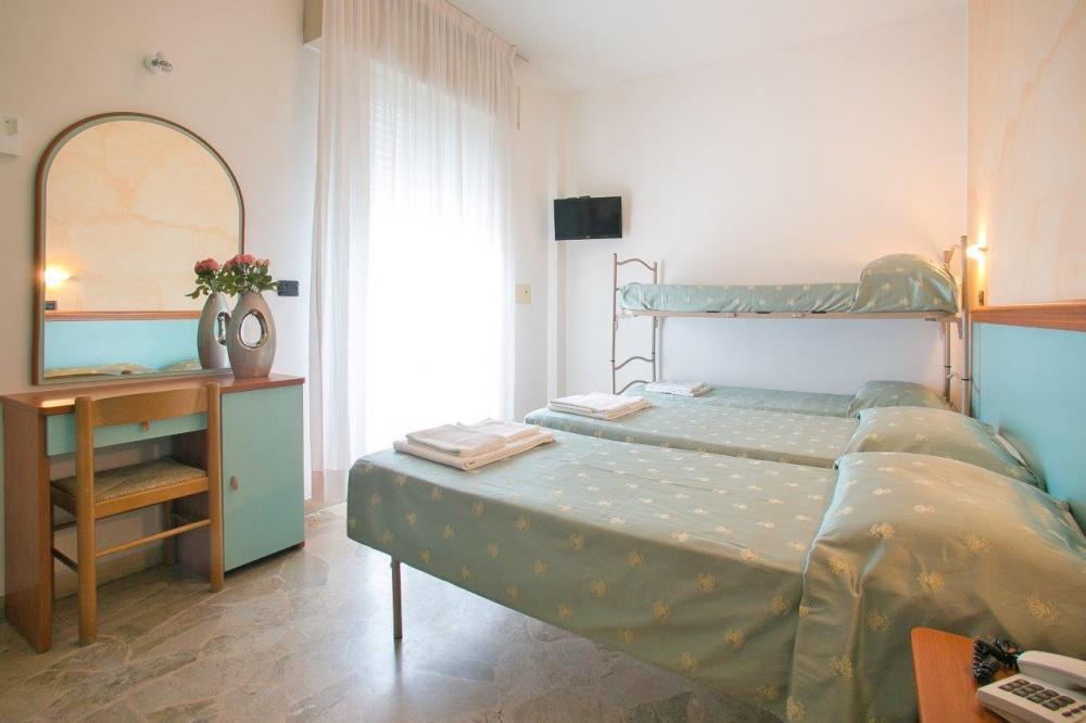 Hotel Vernel Rimini Ngoại thất bức ảnh