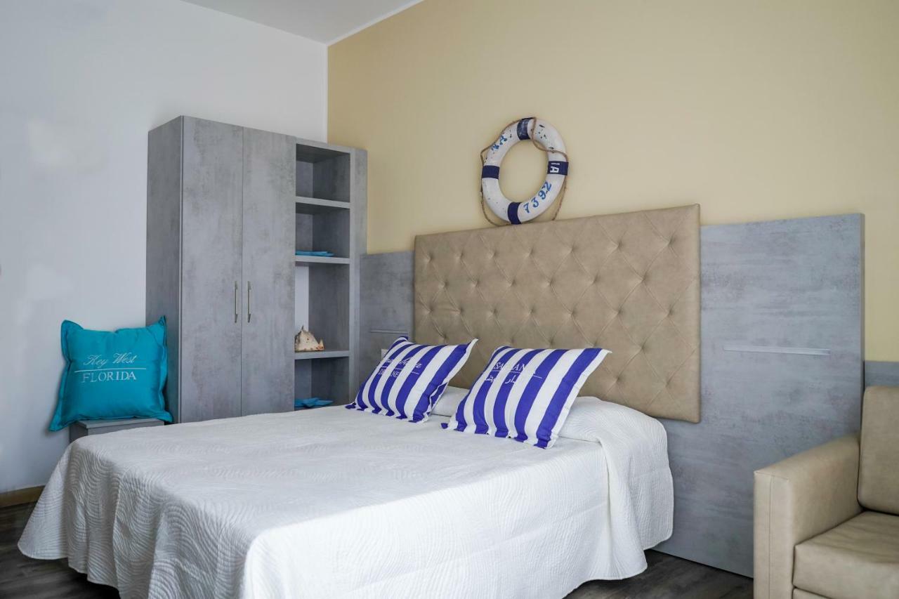 Hotel Vernel Rimini Ngoại thất bức ảnh